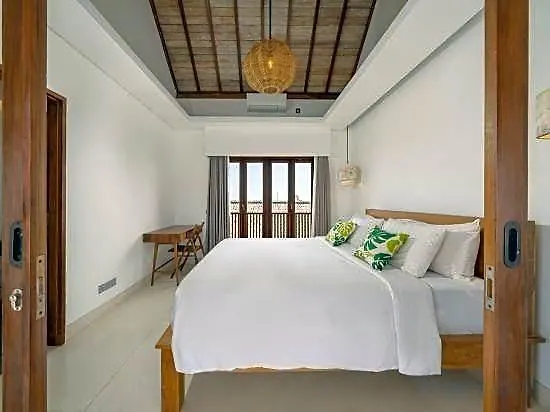 Floro Canggu By Uniquecations ホテル