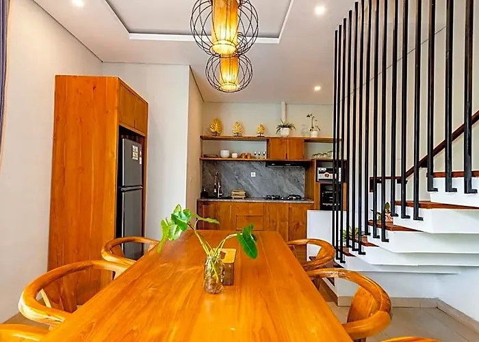 Floro Canggu By Dhananjaya Hospitality Hotel
