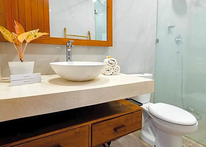 Hotel Floro Canggu By Dhananjaya Hospitality