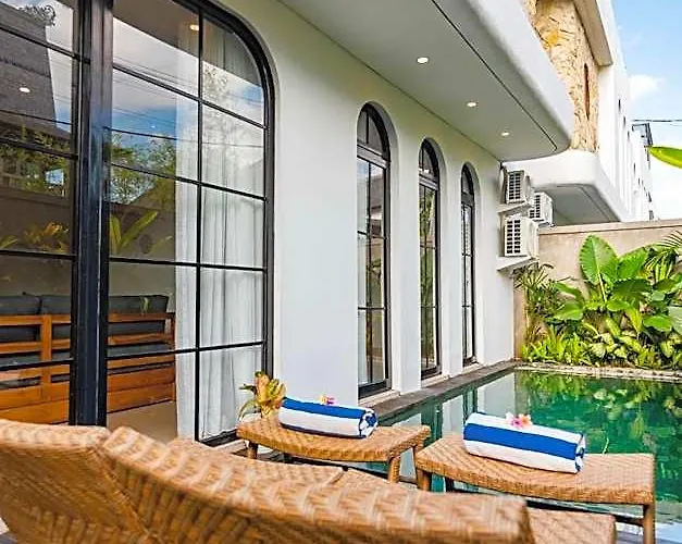 Floro Canggu By Dhananjaya Hospitality Hotel