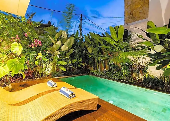 Hotel Floro Canggu By Dhananjaya Hospitality 4*